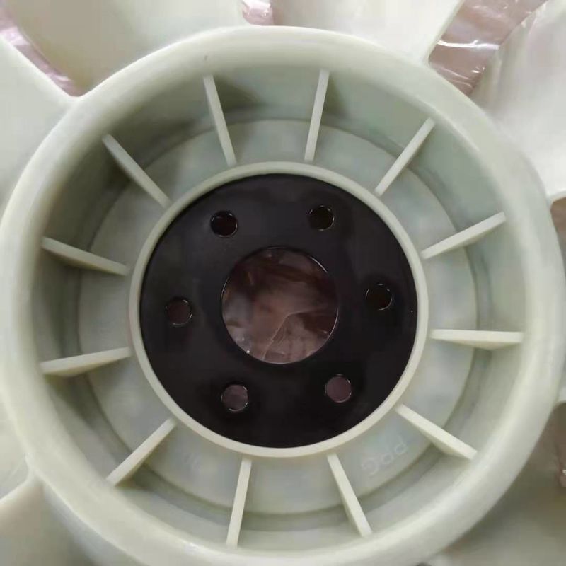 600-625-7620 la lama di Engine Cooling Fan dell'escavatore misura PC200-8 PC200-6 PC200-7 6D102