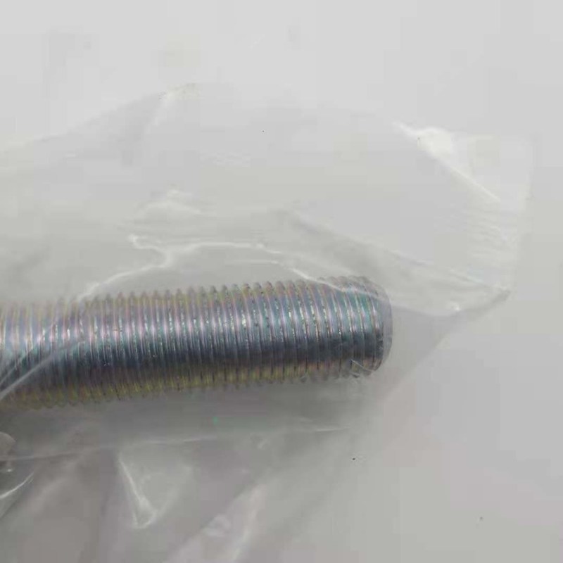 1-13674160-0 1136741600 l'escavatore Electrical Parts Screw che fa scorrere per ISUZU 6BG1 6BD1 6UZ1 regola il piatto